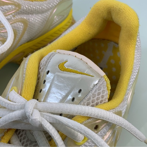 Nike Zoom Air Vapor series running iridescent trim sneaker white yellow SZ 7 EUC - Picture 2 of 16